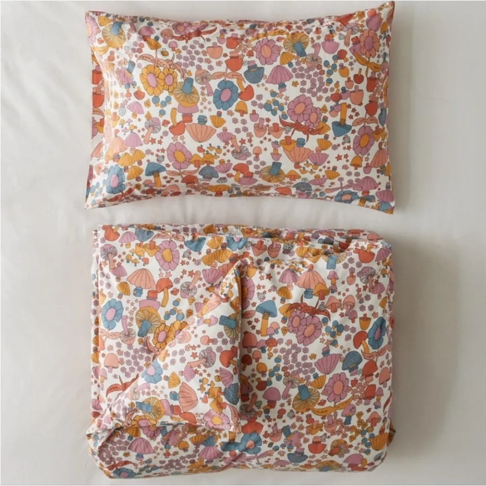 NWT URBAN OUTFITTERS HOME TWIN XL SHEET SET - Picture 2 of 6